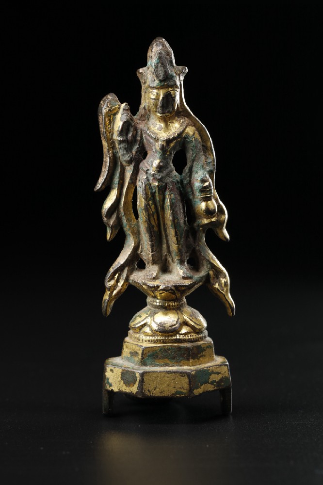 唐鎏金观音菩萨铜造像