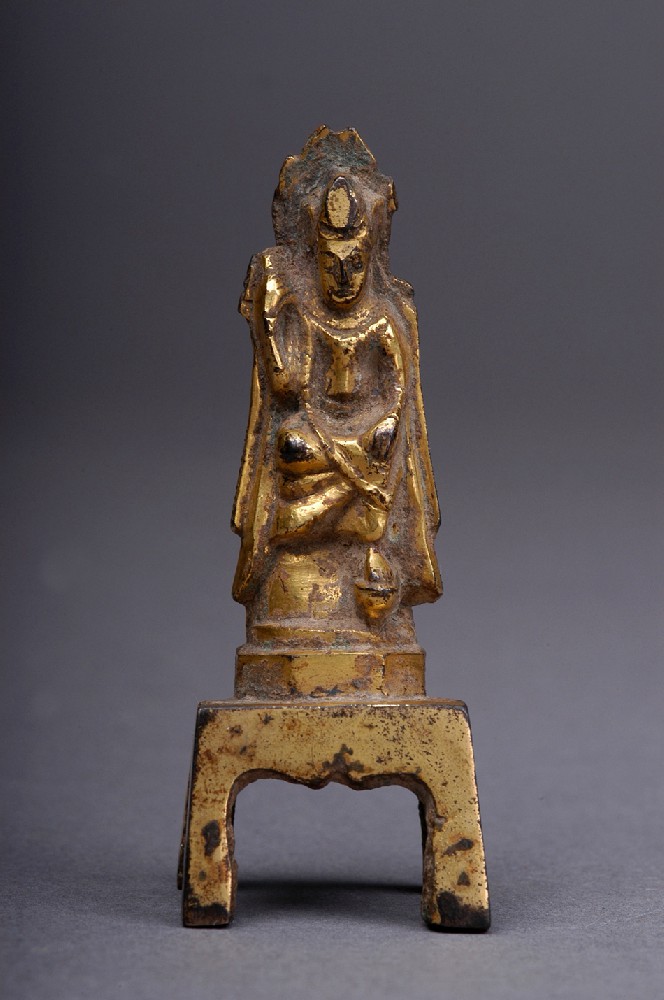 唐鎏金菩萨铜像