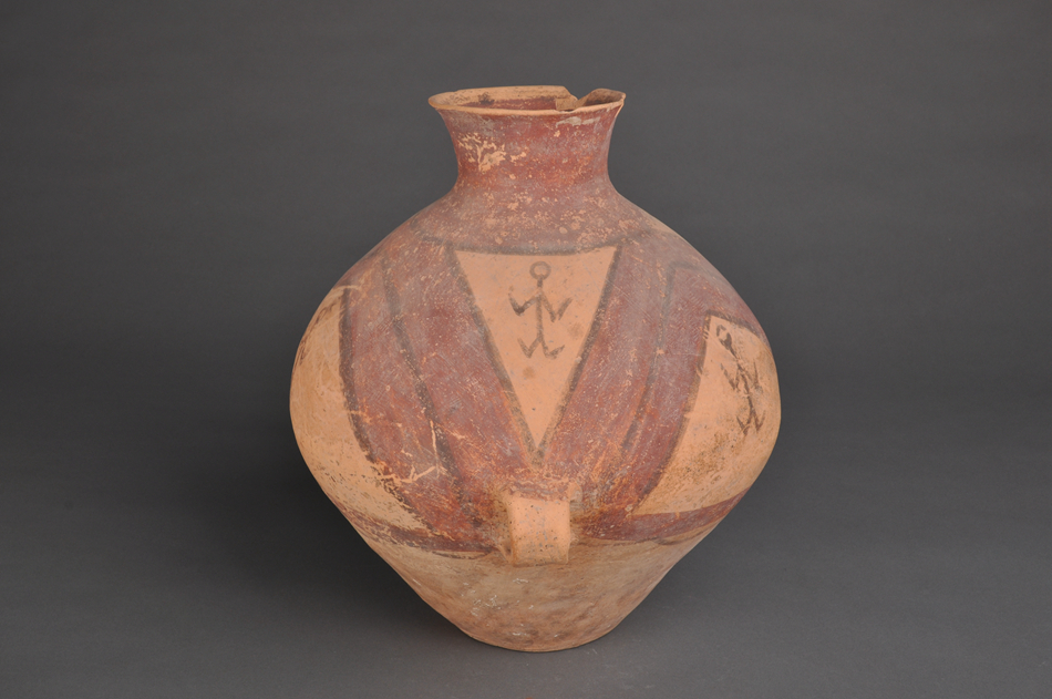 新石器时代马家窑文化马厂类型折带纹彩陶罐