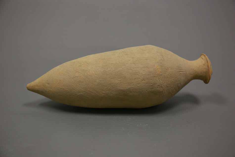 新石器时代仰韶中期（庙底沟类型）尖底瓶